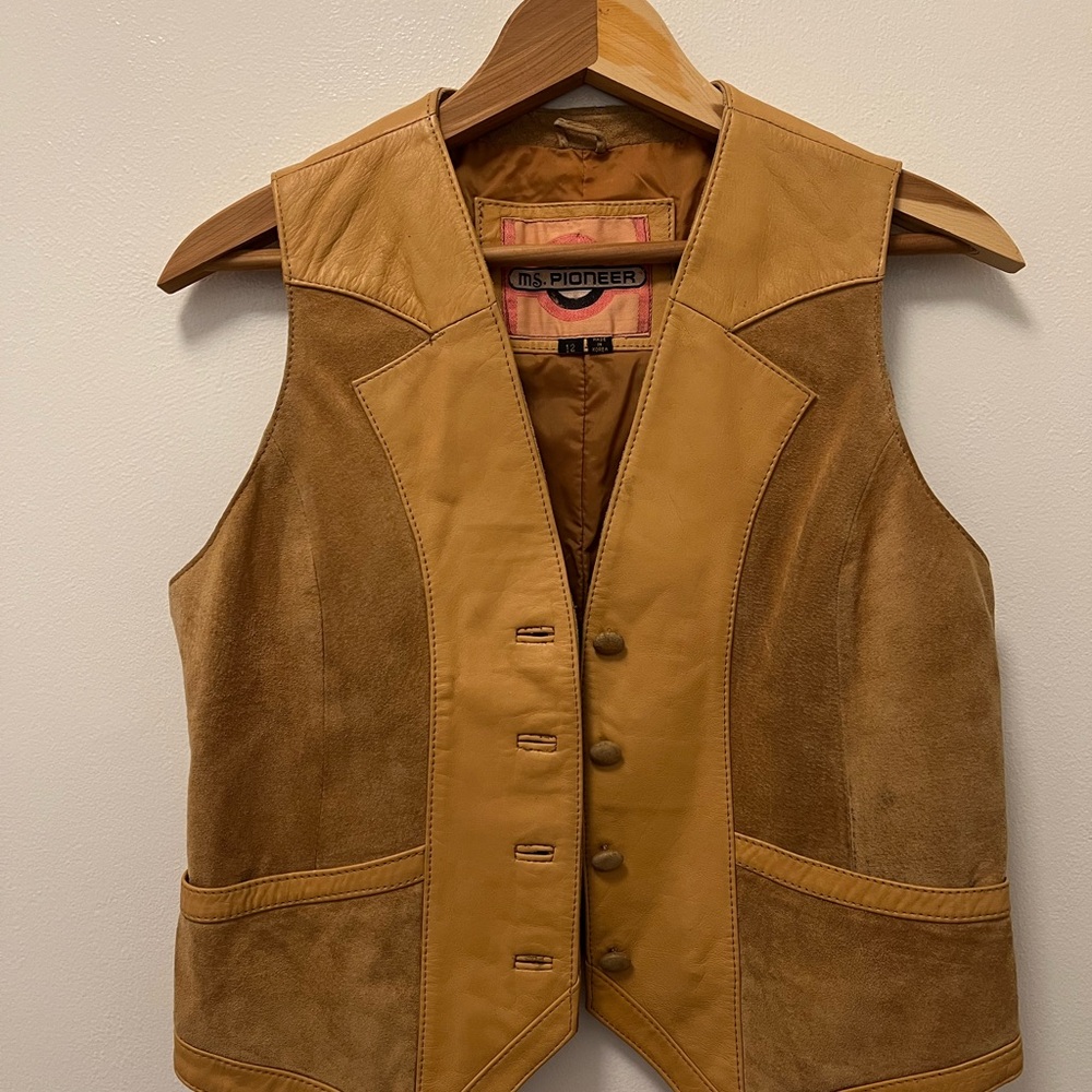 VINTAGE MS. PIONEER Brown Suede Genuine Leather Vest Women’s 12